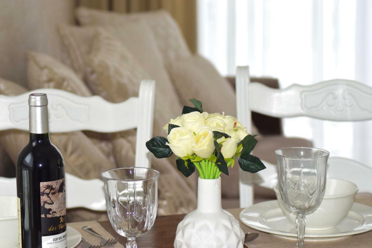Апартаменти Kolobrzeg Apartament 2 Pokojowy Bursztynowe Екстер'єр фото