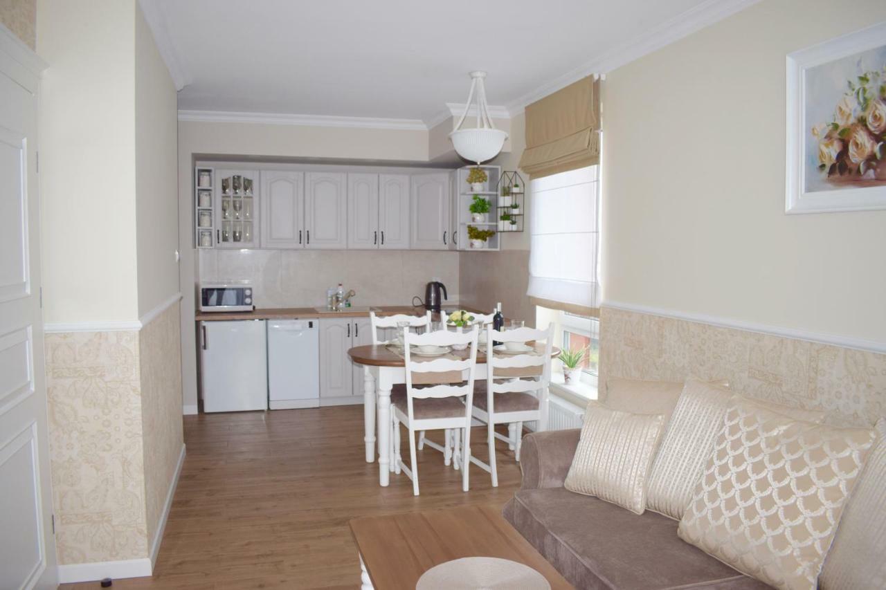 Апартаменти Kolobrzeg Apartament 2 Pokojowy Bursztynowe Екстер'єр фото